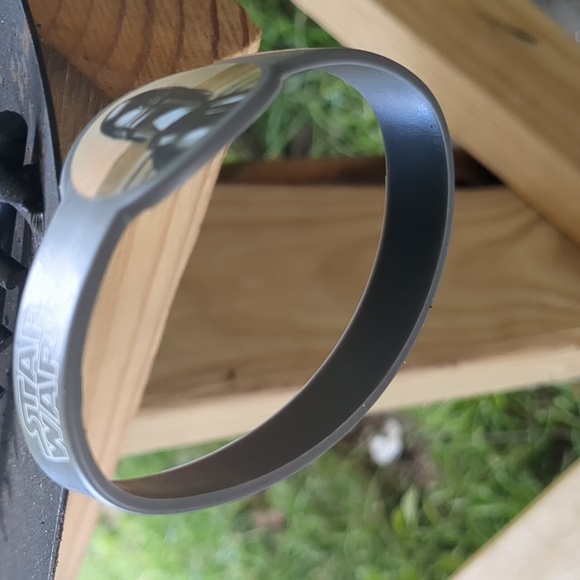 Wristband - Picture 3 of 4